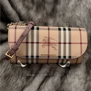 Burberry Haymarket Check Henley Wallet On Chain